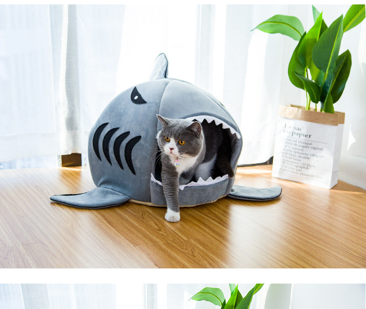 Dual-Purpose Shark Pet Bed for Small Dogs & Cats