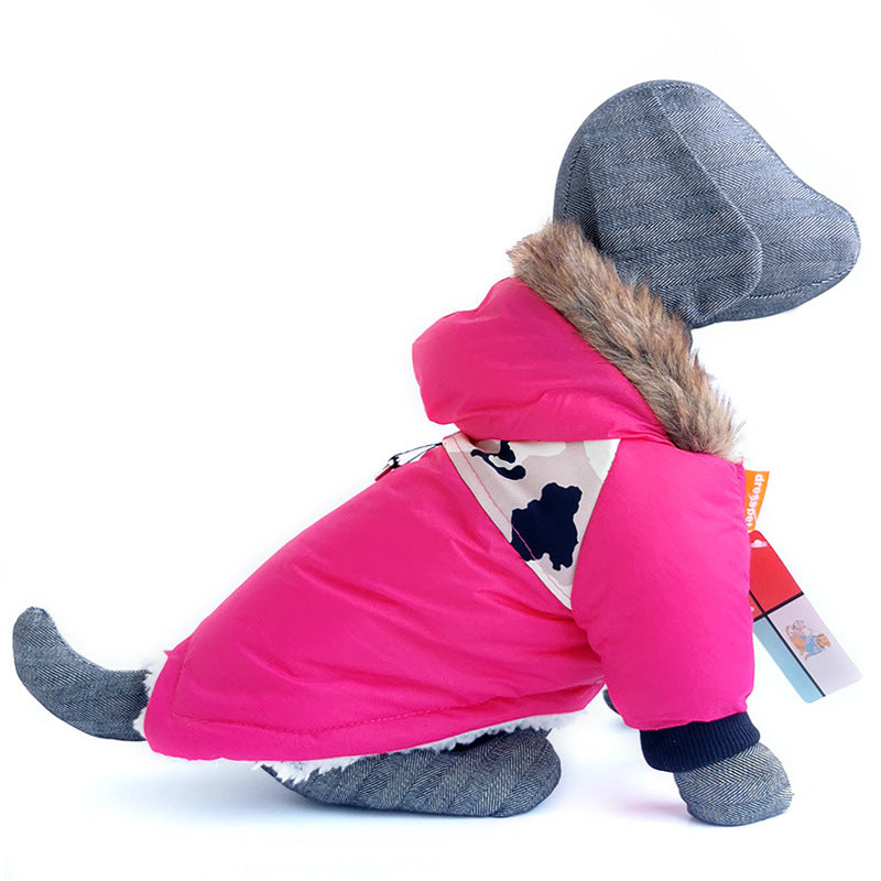 Warm Pet Coat with Traction Rope for Outdoor Adventures
