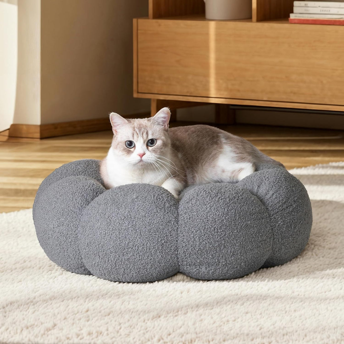 Fluffy Round Calming Cat & Dog Donut Bed, Non-Slip